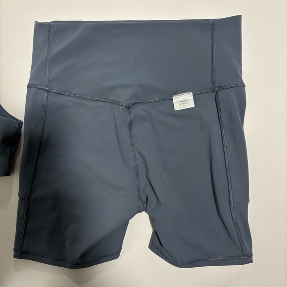 Vuori Blue Bra and Shorts Set - Picture 6 of 11